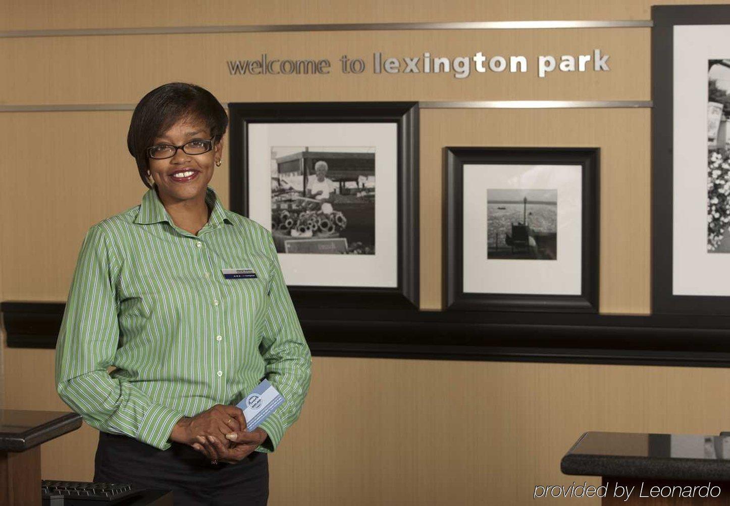 Hampton Inn Lexington Park Interior photo